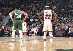 湖人备战季后赛视频